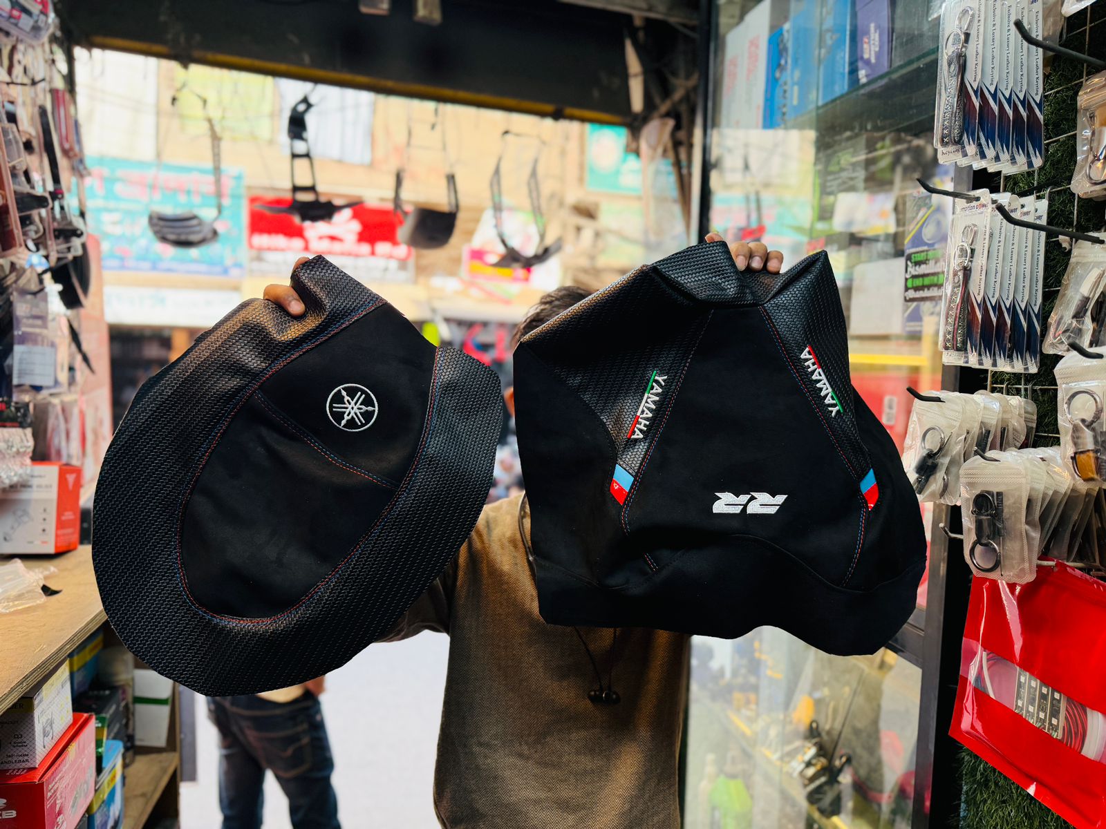 Yamaha FZ V2 RR Premium Seat Cover